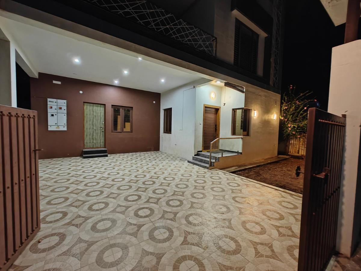 Beautiful 4Bhk Duplex Villa Mysore Extérieur photo